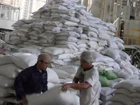 Gov't to lower corporate loans to equity ratios