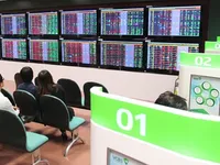 Markets to hold ahead of Fed announcement