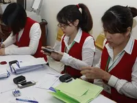 Banks lead VN market rebound