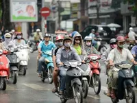 Nhiều quan điểm trái chiều về thu phí bảo trì đường bộ: Vì sao?