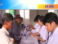 Cà Mau: Khám, phát thuốc miễn phí cho người nghèo