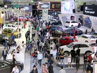 New car expo opens in Ha Noi