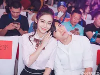 Angelababy tình tứ bên trai đẹp Tỉnh Bách Nhiên