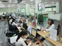 Bank employees get raises in Q1