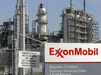 Doanh thu quý II của Exxon Mobil giảm mạnh trong 17 năm