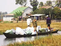 Đưa thuốc lá lậu số lượng lớn vào nội địa bằng đường thủy