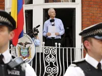 Ecuador cho phép Thụy Điển gặp nhà sáng lập WikiLeaks