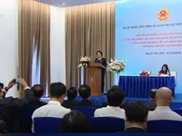 Chủ tịch Quốc hội thăm Đại sứ quán Việt Nam tại Myanmar