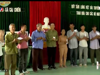 Quỹ Tấm lòng Việt trao quà cho 30 hộ nghèo xã đảo Cái Chiên, Quảng Ninh