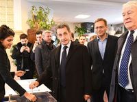 Cựu Tổng thống Pháp Nicolas Sarkozy bị loại ở vòng một bỏ phiếu sơ bộ