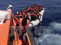 Italy cứu thêm hơn 2.000 người trên biển Địa Trung Hải