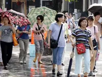 Chinese tourist surge strains VN’s tourism services