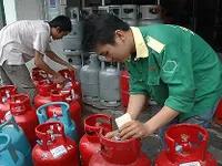 Giá gas tại TP.HCM tăng 15.000 đồng/bình 12kg