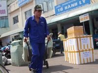Ga Sài Gòn vận chuyển miễn phí hàng cứu trợ đến các tỉnh miền Trung