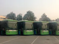 Xe bus nhanh BRT không chạy khớp nối kĩ thuật trên đường phố Hà Nội