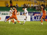 VIDEO U21 HAGL 2-0 U21 Gangwon: Xem lại những diễn biến đáng chú ý trong hiệp một