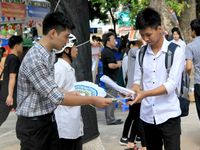 Nhiều trường Đại học hạ điểm chuẩn trong đợt xét tuyển bổ sung đợt 1