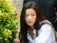 Jun Ji Hyun lọt Top 10 diễn viên 'đỉnh' nhất xứ Hàn