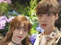 Vợ chồng Goo Hye Sun khoe ảnh sau đám cưới