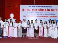 Trao học bổng FUYO cho 80 sinh viên xuất sắc