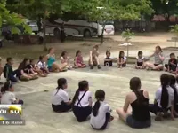 Thanh niên tình nguyện Mỹ vì trẻ em nghèo Việt Nam