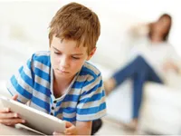 4 cách giúp con trẻ cai nghiện thiết bị công nghệ