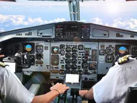 Phấn đấu đào tạo 1.000 phi công đến năm 2020