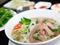 Phở và cafe sữa đá Việt Nam sắp lên kênh truyền hình ẩm thực châu Á