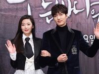 Lee Min Ho - Jun Ji Hyun sánh đôi ra mắt phim mới