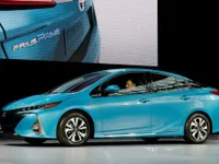 Toyota thu hồi dòng xe Prius tại Australia