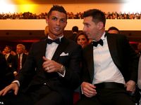 Ronaldo từ chối đi đám cưới Messi