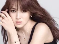 Nhận trái đắng vì tung tin Song Hye Kyo đổi tình lấy tiền