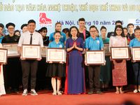 Tuyên dương giáo viên, học sinh, sinh viên, VĐV dân tộc thiểu số tiêu biểu năm 2016