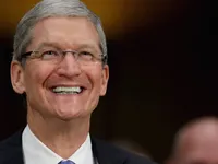 CEO Tim Cook bán 30.000 cổ phiếu Apple