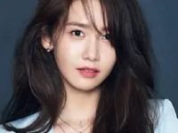 YoonA (SNSD) khoe vẻ đẹp sắc sảo trên tạp chí