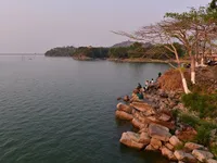 Đến Tây Ninh thưởng thức vẻ đẹp hồ Dầu Tiếng