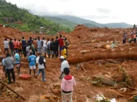 Số ca tử vong do lở đất ở Sierra Leone tiếp tục tăng cao