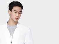 Kim Soo Hyun tự nhận không có điểm hấp dẫn nhất