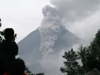 Bali (Indonesia) sơ tán người dân trước nguy cơ núi lửa phun trào