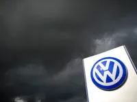 Đầu năm mới, Volkswagen dính... 'sao quả tạ'