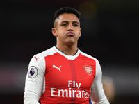 Alexis Sanchez bất ngờ 'bẻ lái', ra 2 điều kiện để ở lại Arsenal