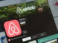 Các trang đặt phòng trực tuyến gặp khó vì cạnh tranh với Airbnb