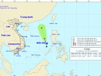 Áp thấp nhiệt đới trên Biển Đông có khả năng mạnh thêm