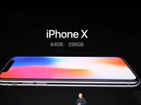 iPhone X được chào bán ở mức gần 50 triệu đồng tại Việt Nam