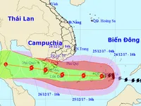 Toàn bộ học sinh, sinh viên TP.HCM nghỉ học tránh bão số 16 (bão Tembin)