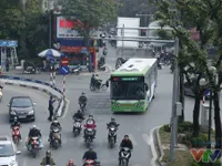 Đề xuất 'chung làn' với BRT khó giải quyết tình trạng ùn tắc giao thông