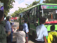 Giao thông thông thoáng trong ngày đầu di dời trạm xe bus Bến Thành