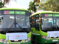 Thăm các di tích lịch sử bằng xe bus miễn phí