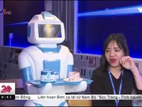 Trải nghiệm robot phục vụ cafe đầu tiên tại Hà Nội