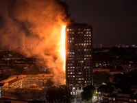 Việt Nam chia buồn với Anh về vụ cháy tòa tháp Grenfell